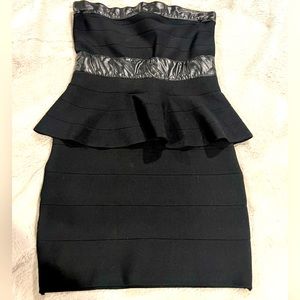 Bebe Womens Size xs (Extra small) Bandage Leather Black Strapless mini dress